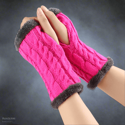 Twist - Knit Fingerless Gloves - Vital